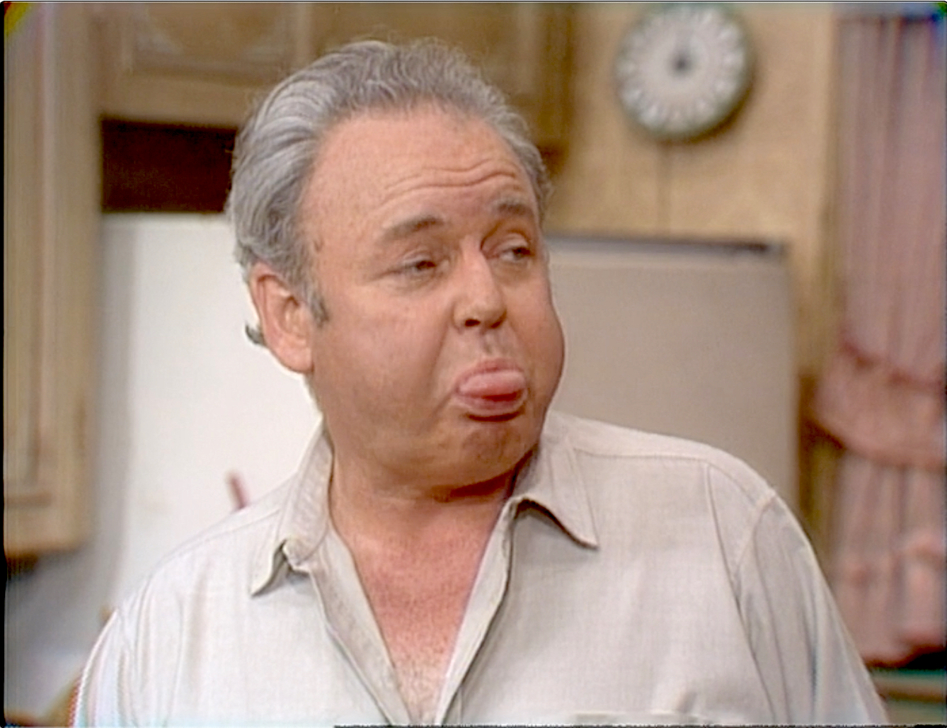 All In The Family S05E23 No Smoking (Mar.01.1975)-135.jpg