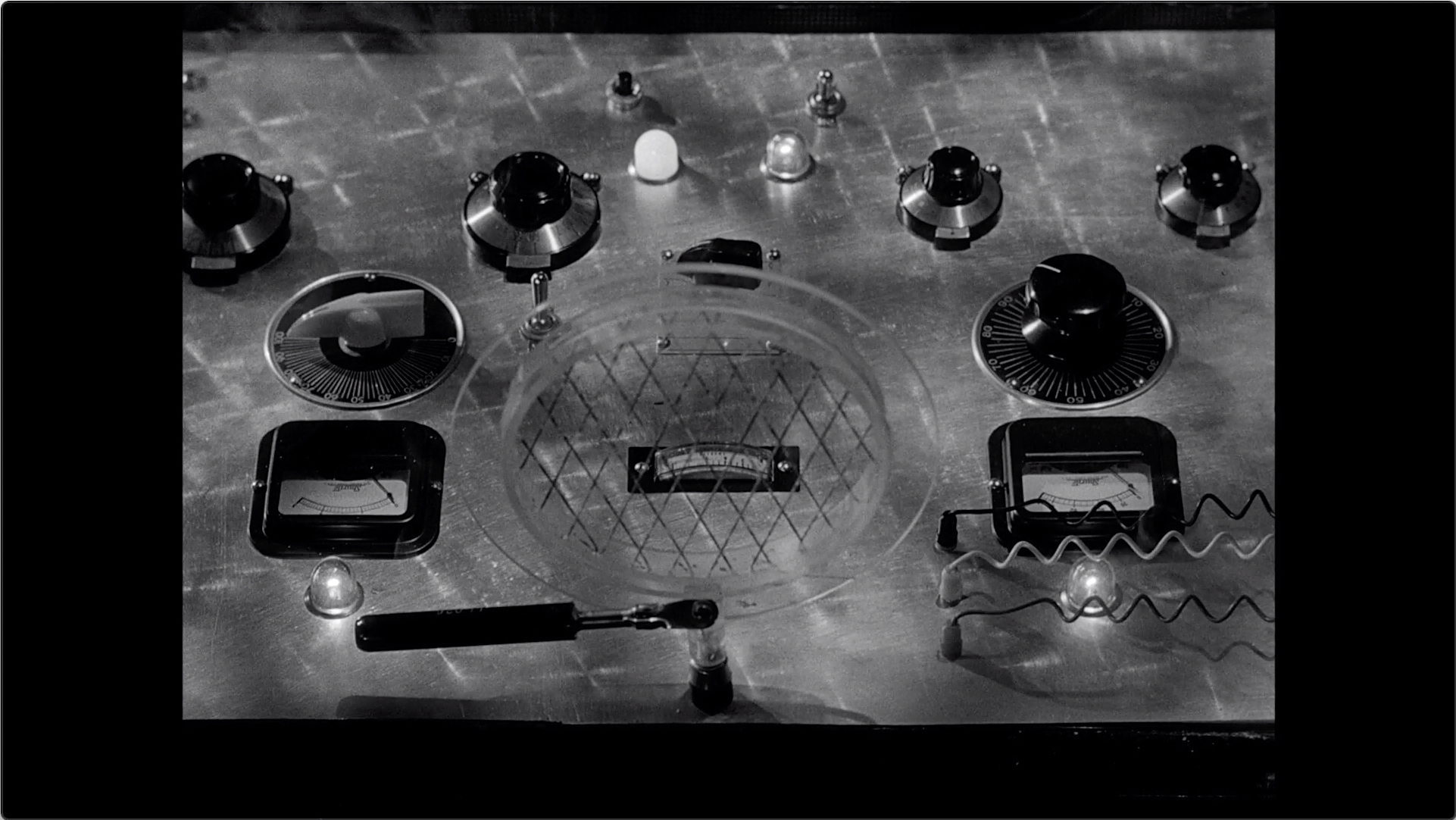 the-outer-limits-s01e16-controlled-experiment-jan-13-1964-93-jpg.187035